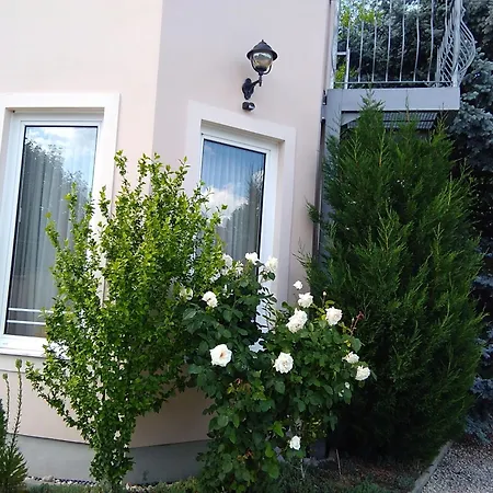 شقة Castelinho Apartmanhaz Gyenesdiás