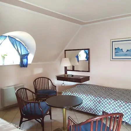 Castelinho Apartmanhaz *
