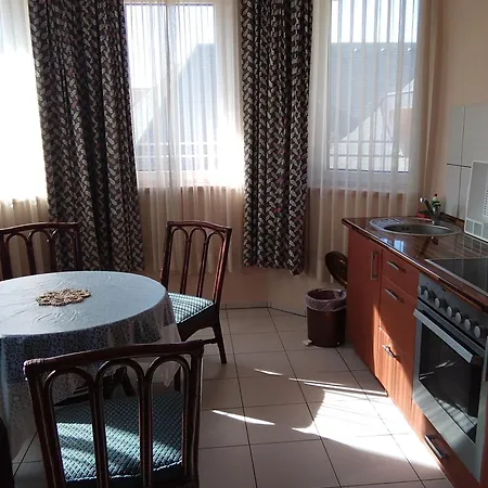 شقة Castelinho Apartmanhaz