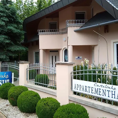 Castelinho Apartmanhaz Gyenesdiás