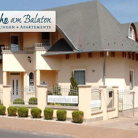 Castelinho Apartmanhaz Gyenesdias