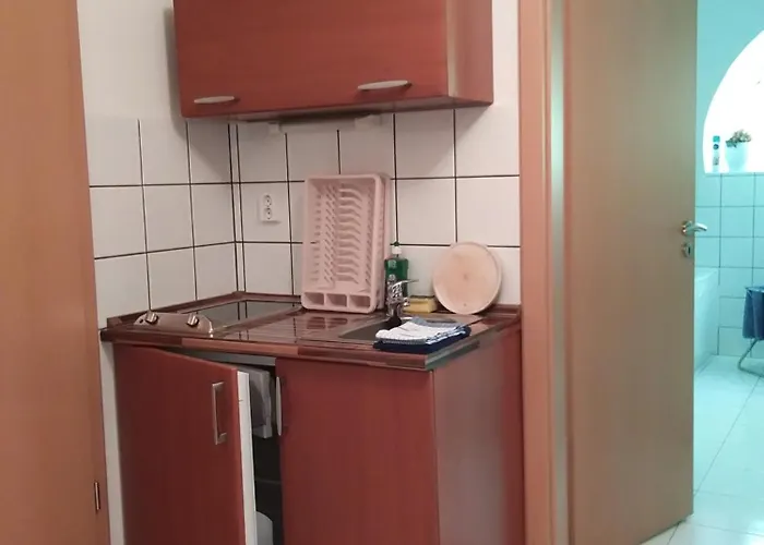 Διαμέρισμα Castelinho Apartmanhaz Gyenesdiás